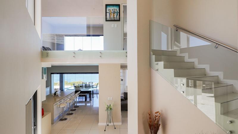 To Let 5 Bedroom Property for Rent in Pinnacle Point Golf Estate Western Cape